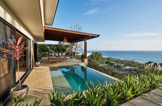 Casa Lu - beautiful 3 bedroom with a stunning Ocean view & pool