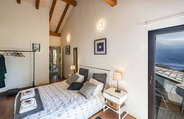 CASA LUNA - WONDERFUL LAKE VIEW