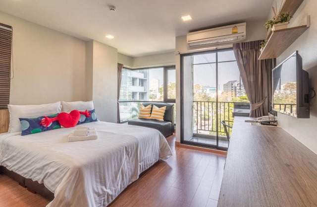Casa Luxe Hotel and Resident