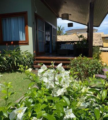 Casa LUXO completa em condominio privado