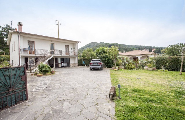 Casa Malva 5 with garden near Portoferraio