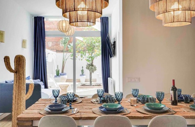 Casa Mandarina: 4 Bedrooms - 2 Terraces - Parking