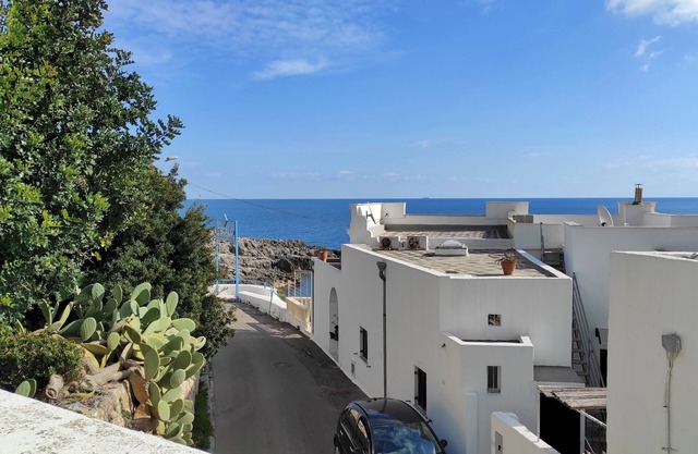 Casa Marieli - 50 Meters from the Sea, with Outdoor Space