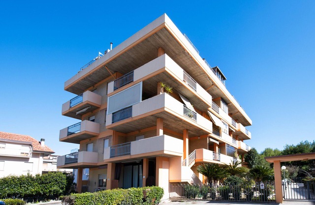 Casa Marinella independent entrance