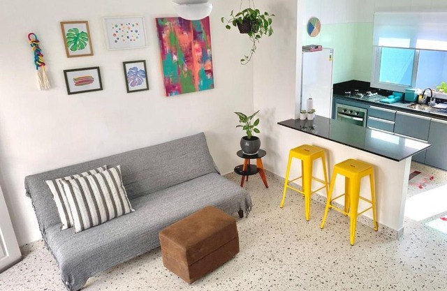 Casa Marola: 100M da Praia, Completa e Tranquila