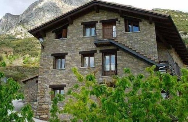 Casa Marquet for 6 people