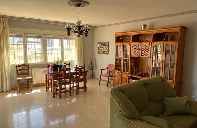 Casa Marta Polícar Para Disfrutar de tu Escapada Rural Frente a Sierra Nevada
