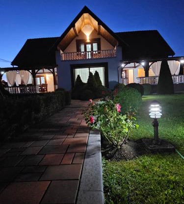 Casa Mera