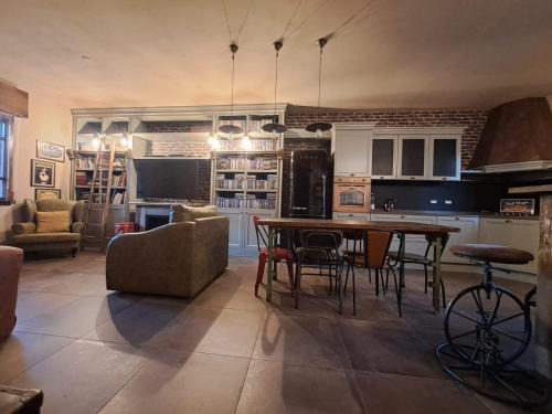 Casa Mike