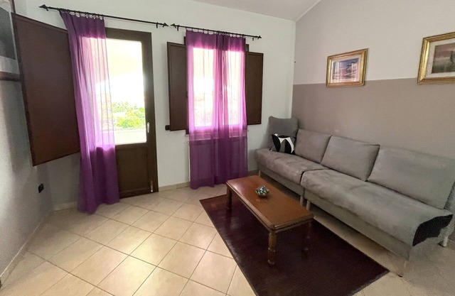 Casa Mimì - Three Bedroom Apartment, Sleeps 5