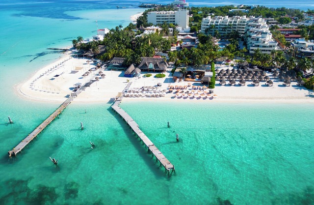 Casa Moderna en Playa Norte Isla Mujeres