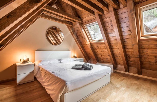 Casa Montjòia by SeaMount Rentals
