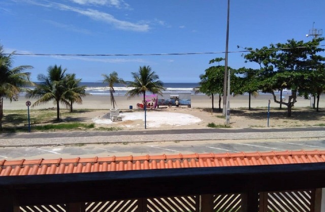 Casa Moyra - Pe na Areia - Bertioga