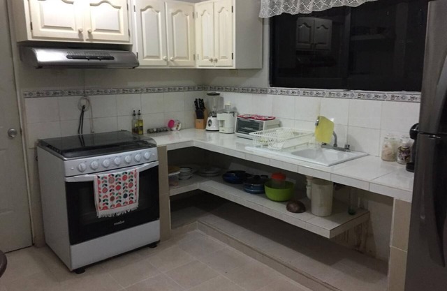 Casa Nidia orange and black