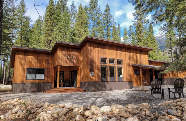 Casa Nordica: Modern 2-Bedroom Getaway in Mazama