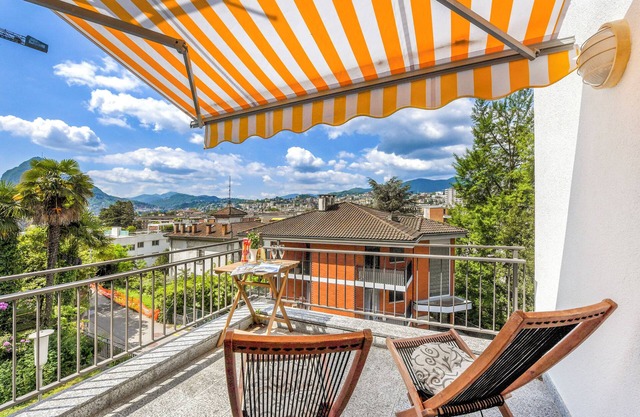 Casa Nova Bella with free parking, Lugano, Switzerland