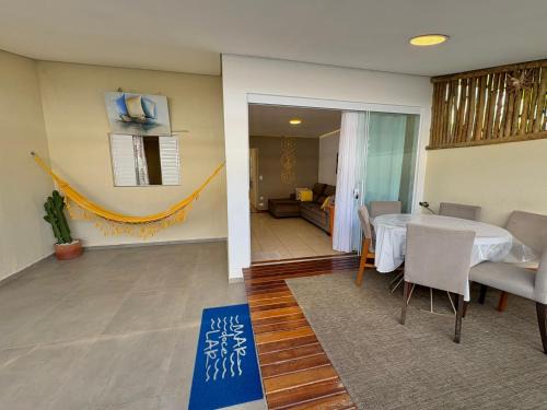 Casa nova espaçosa e com ar condicionado