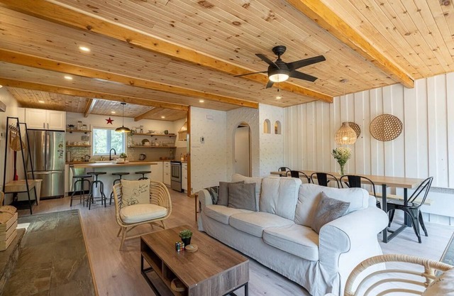 Casa Olej Unforgettable getaway in Tremblant & SPA