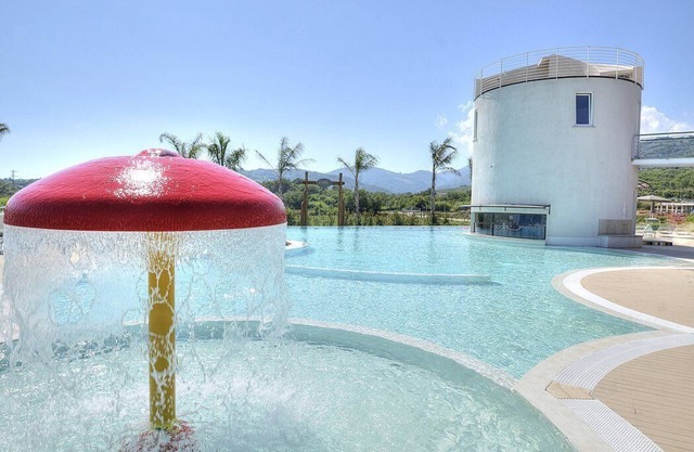 Casa Ondina B: A welcoming apartment situated in a quiet location, a few minutes from the town center, with Free WI-FI.