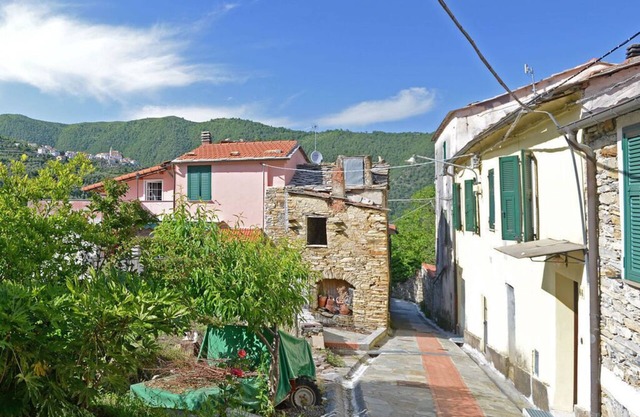Casa Oreggi Comfortable holiday residence