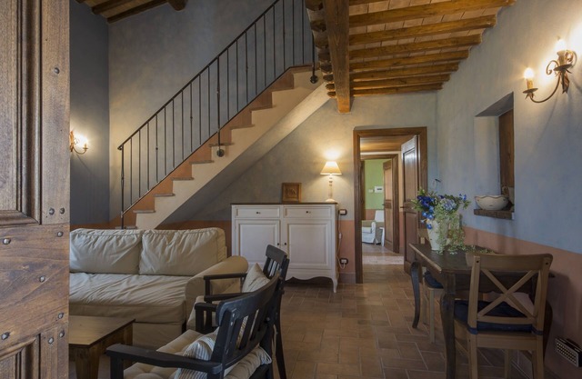 Casa Orizzonte- 8 rooms plus with terrace and fireplace