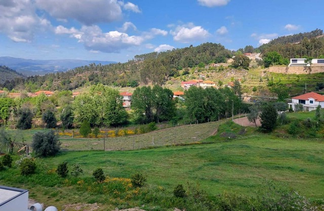 Casa Pedravedra- Aventura, Amigos, Natureza até 12 Pessoas em Mondim de Basto