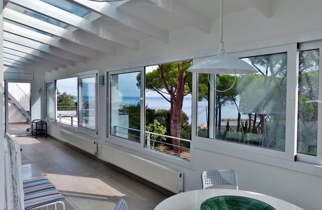Casa PICCOLINA Apartment panoramic view by the sea in the Cap de