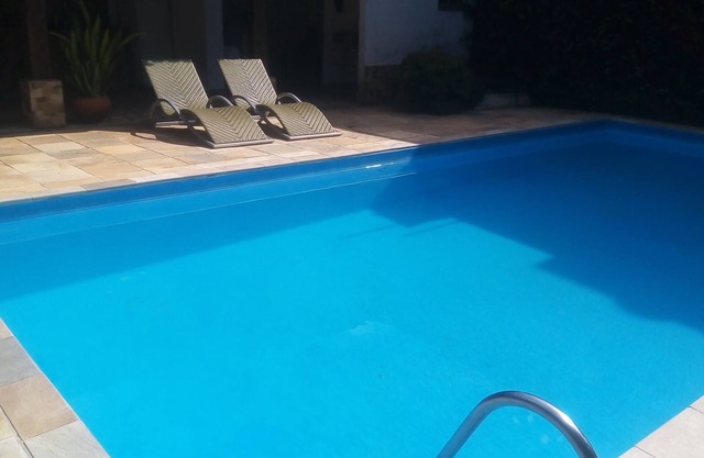 Casa Praiana, 300 Metros da Praia, com Piscina e Churrasqueira