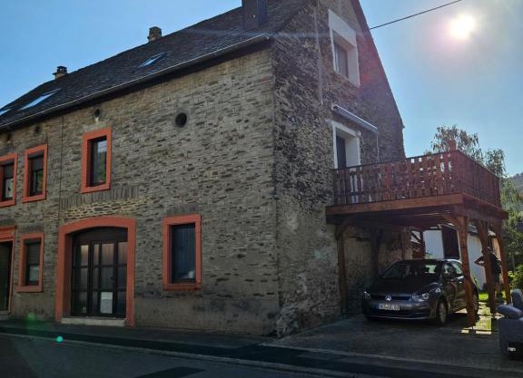 Casa Rares