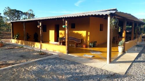 Casa Recanto Áureo