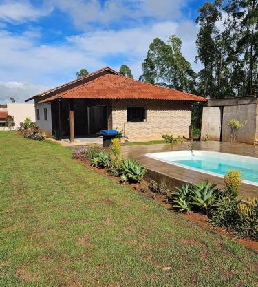 Casa recanto da mata sta tereza 8km do centro