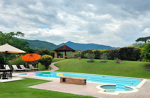 Casa rodeada de naturaleza en Villeta