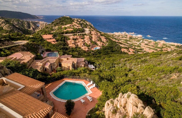 Casa Rosa Arancio: wonderful seaview, shared pool, terraces and BBQ - Sardinia Unlimited