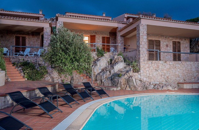Casa Rosa Rossa: with swimming pool, ideal for 5 persons