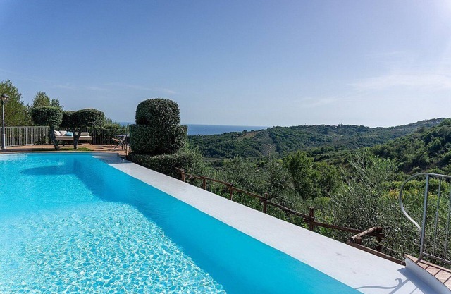 Casa Rosamunda B: A graceful apartment that is part of a villa, with Free WI-FI.