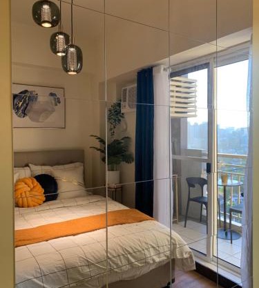 CASA ROYALE Affordable Condo Near BGC Ortigas Center CBD