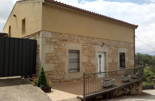 Casa Rural Mimbrero