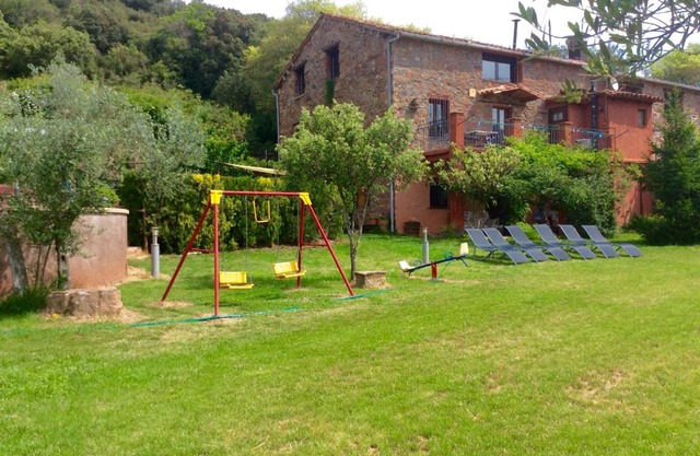 Casa rural con piscina y vistas al valle - Cal Pallarès