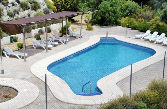 Casa Rural Wi-fi de Alta Velocidad Gratis, Calefacción, Lavavajillas y Piscina