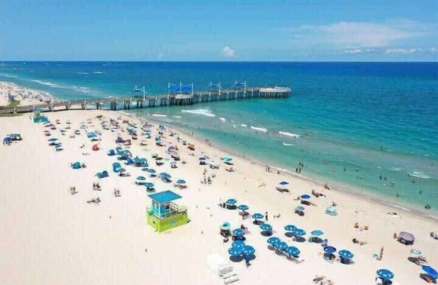 Casa Serenity waterfront W/heated Pool- 3br 2 bth!