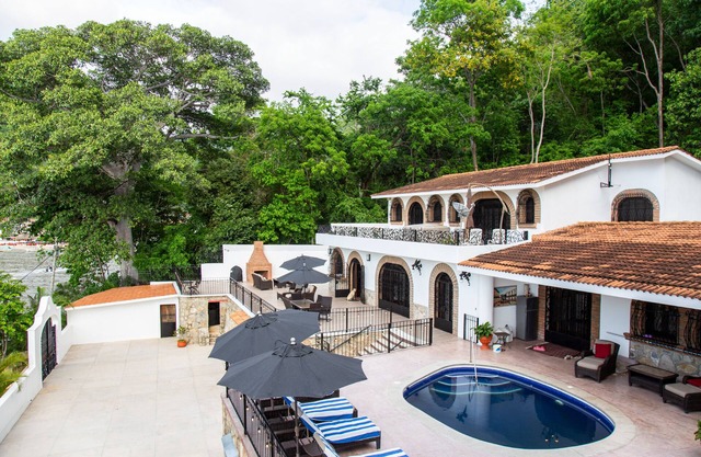 Casa Sol Large beautiful estate ocean front, with the jungle in your backyard!