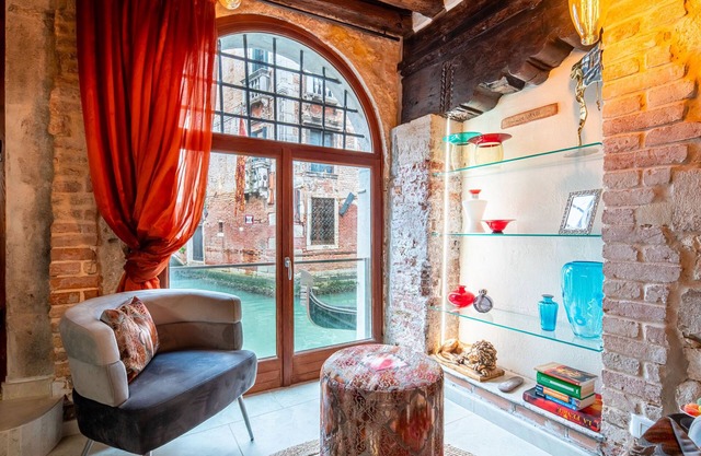 Casa sul Ponte del Cristo - Your private canal view