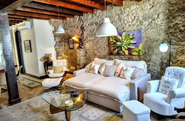 Casa Verde, the most charming house in the Historic Center of Paraty!