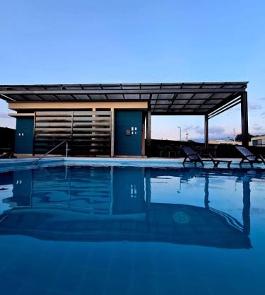 Casa Vacacional a 2m del Aeropuerto el Eden AXM - 15m de Armenia - Con Piscina