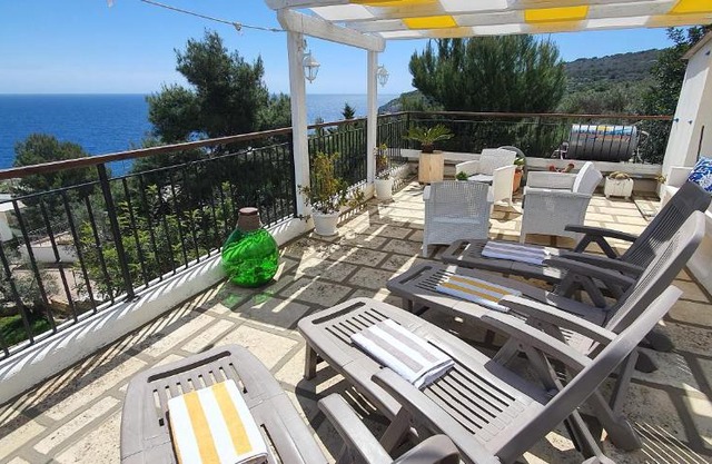 Casa vacanze "Il Carrubo"