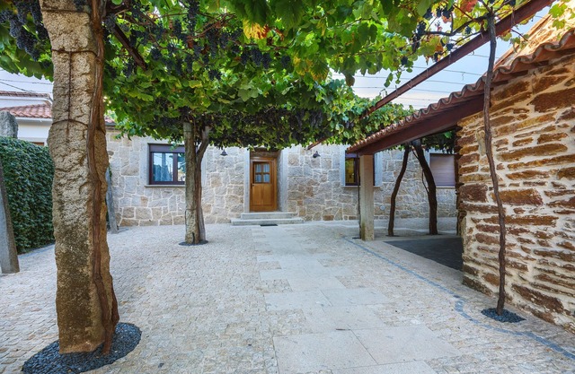 CASA VELHA FULL HOUSE HOLIDAY RENTAL