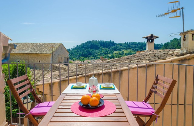 CASA VELLA (VALL PETIT) - Chalet with terrace in Mancor De La Vall. Free WiFi