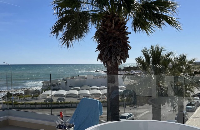 CASA VELLE '- Wonderful terrace facing the sea