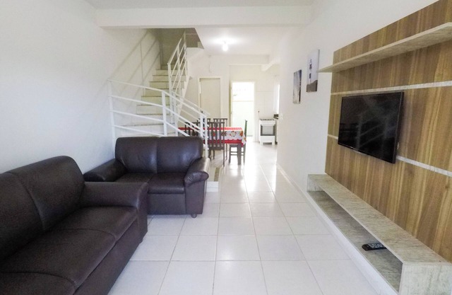 Casa Verde NO Centro DA Praia DE Mariscal Próximo A Praia E Comercio EM Geral