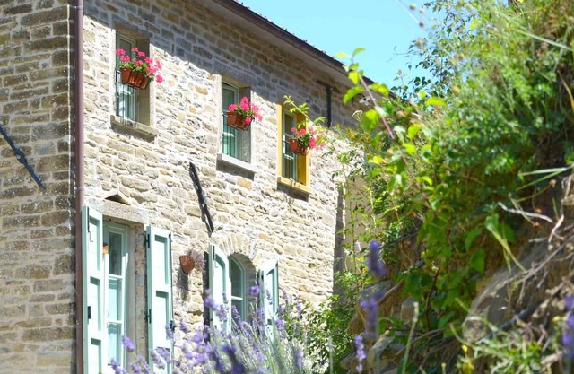 Casa Verde your holiday on the hills between Marche and Umbria